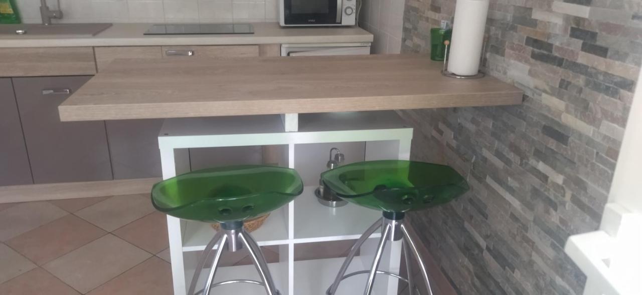 Apartment Tuja Jadrtovac ภายนอก รูปภาพ