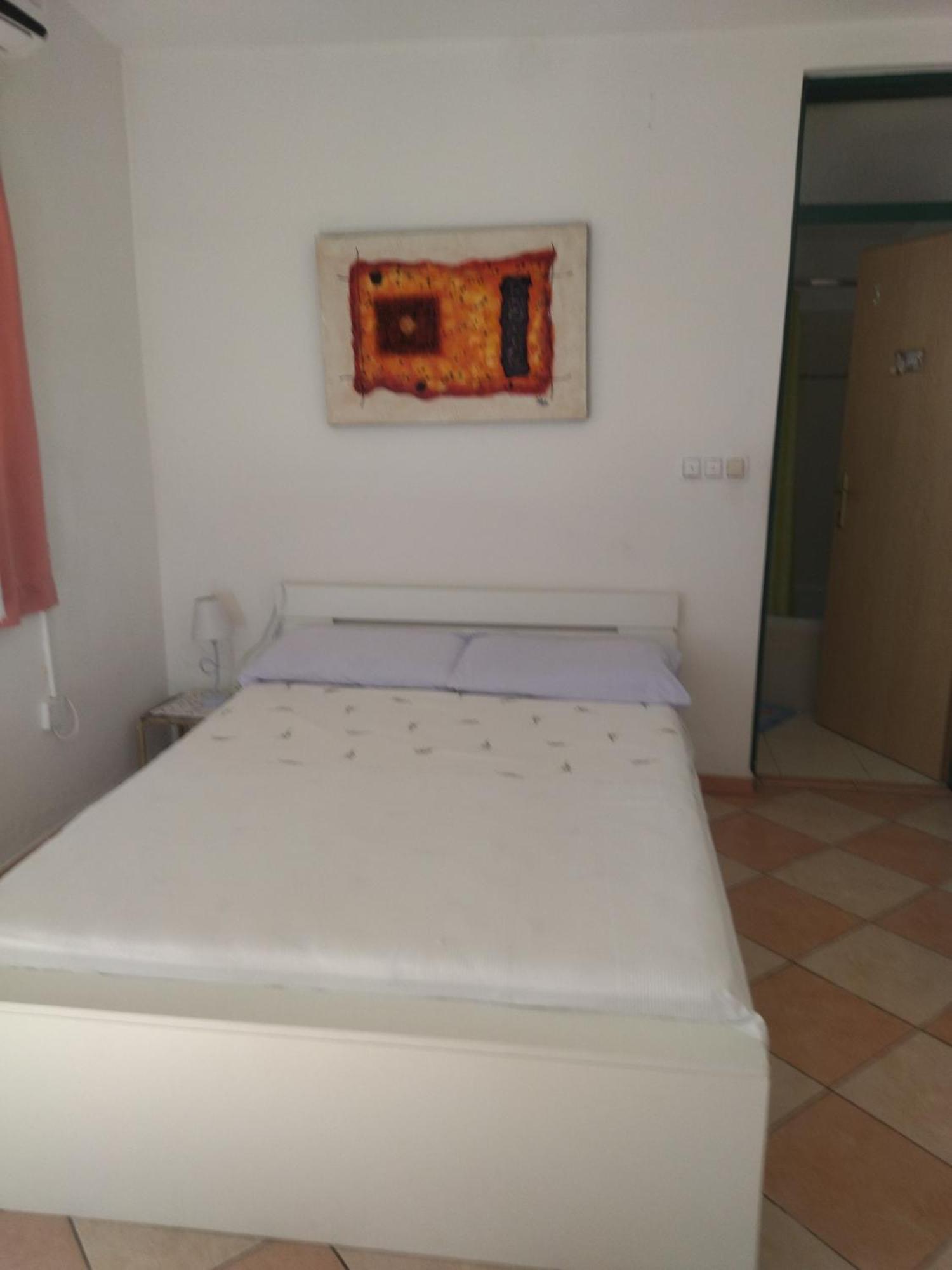 Apartment Tuja Jadrtovac ภายนอก รูปภาพ